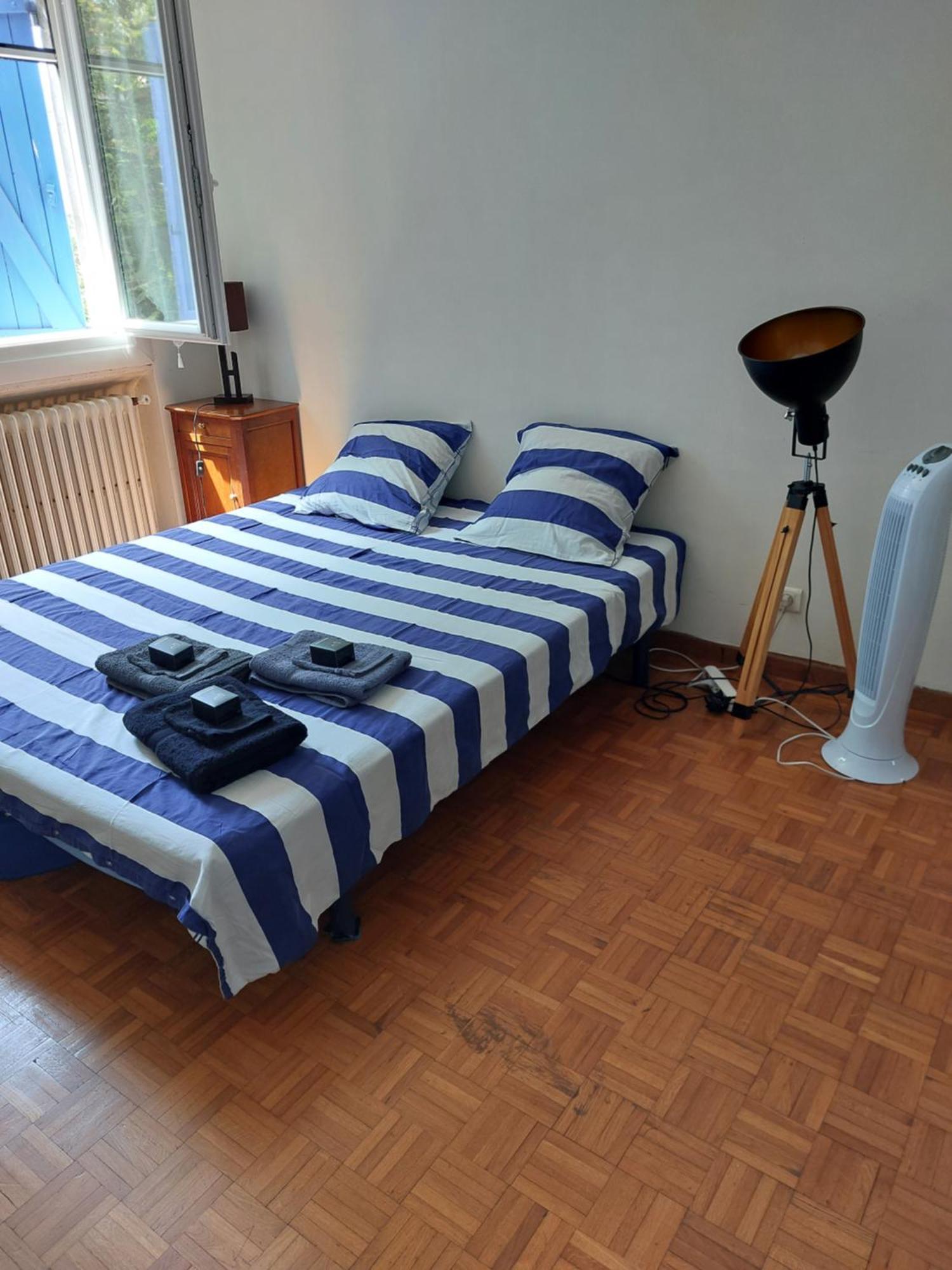 Chambre Dans Villa Marseilles Exterior foto